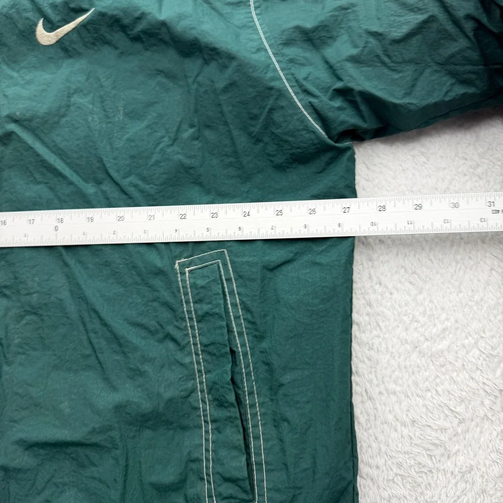 Nike vintage windbreaker
